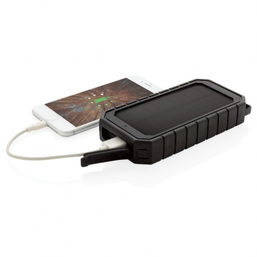 Logotrade Geschäftsgeschenke das Foto: 10.000 mAh Solar-Powerbank mit 10W Wireless aus RCS Plastik
