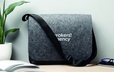 Logotrade werbemittel das Foto: Umhängetasche aus RPET-Filz