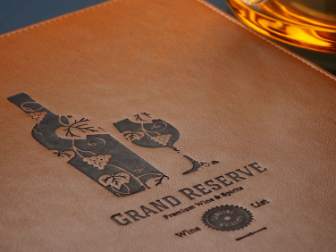 Logotrade Werbeartikel das Foto: Menükarte Fine Dining Pro 2013119