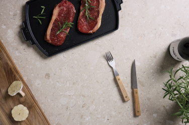 Logotrade werbemittel das Foto: VINGA Paso 8-teiliges Grill-Besteck-Set