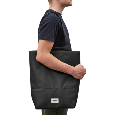 Logotrade Werbegeschenke das Foto: Black+Blum isolierte 16L Trage- & Kühltasche