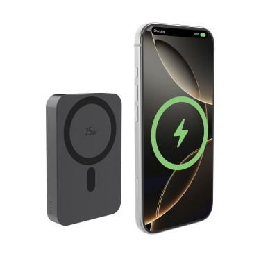 Logotrade Firmengeschenke das Foto: Quantum RCS Ultra-Fast 25W 10.000mAh magnetische Powerbank