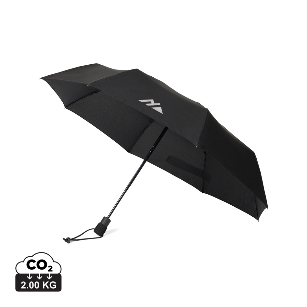 Logotrade werbemittel das Foto: Nordic Drift Trail 23" AWARE™ RPET Automatik-Schirm UPF 50+