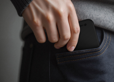Logotrade Werbegeschenke das Foto: Urban Vitamin Concord Uultradünne RCS Powerbank mit 3000mAh