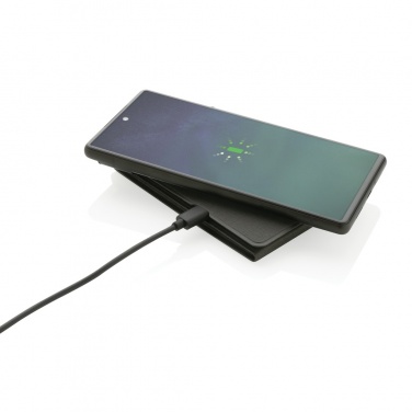 Logo trade promotional products image of: Artic Magnetic 10W wireless charging phone stand