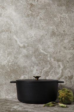 Logo trade corporate gifts image of: Ukiyo cast iron pan large