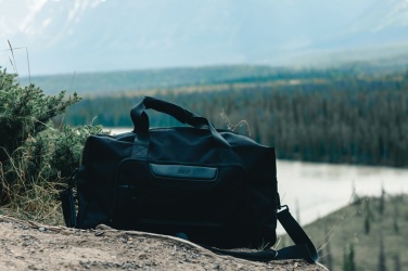 Logo trade promotional products picture of: Swiss Peak AWARE™ RPET Voyager weekend bag