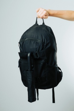 Logo trade corporate gift photo of: Yara 21" AWARE™ RPET solid colour umbrella with carabiner