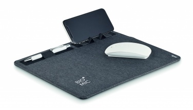 Logo trade advertising products image of: RPET mouse mat charger 15W