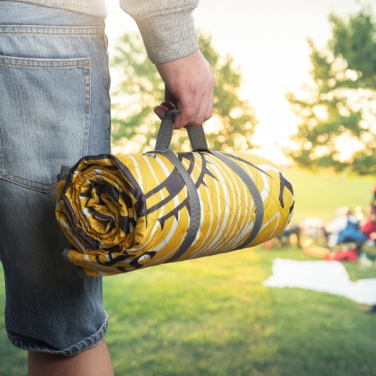Logotrade business gifts photo of: Foldable picnic blanket ALVERNIA Schwarzwolf