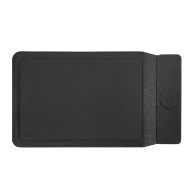 Logo trade promotional item photo of: Swiss Peak 15W magnetic charging laptop sleeve 14-15,6"