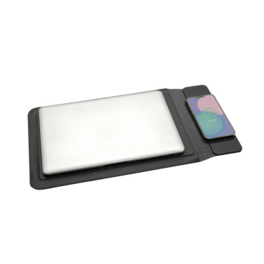 Logotrade promotional gift image of: Swiss Peak 15W magnetic charging laptop sleeve 14-15,6"