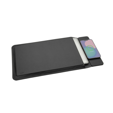 Logo trade promotional giveaway photo of: Swiss Peak 15W magnetic charging laptop sleeve 14-15,6"