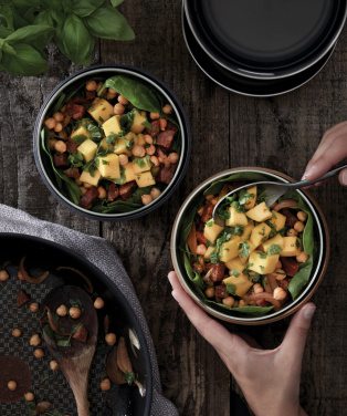 Logotrade advertising products photo of: Black+Blum Glass Lunch Bowl 750ml