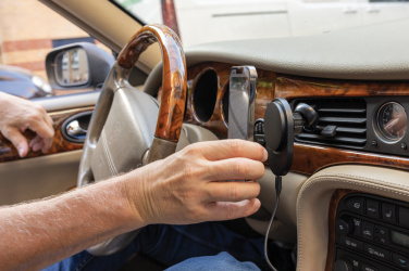 Logo trade promotional items image of: PowerCruze RCS rplastic 15W magnetic charging car holder