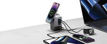 Logotrade advertising product picture of: Urban Vitamin Sacramento 105W GAN charger+retractable cables