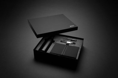 Logotrade advertising product image of: Swiss Peak RCS deluxe business gift set w/ water bottle