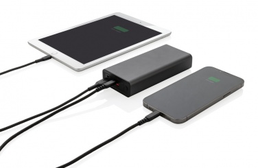 Logotrade reklaamkingituse foto: Terra RCS taaskasutatud 20 W alumiiniumist akupank 20 000 mAh