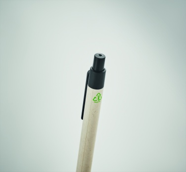 Logotrade reklaamtoote foto: Piimakarbis paberist pastapliiats