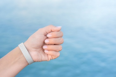 Logo trade ärikingituse pilt: Seemnepaberist leht randmepaeltega