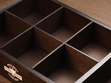 Logotrade meened pilt: Puidust kast 1870121