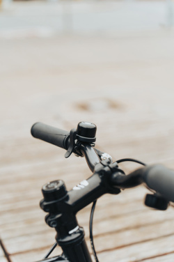 Logotrade reklaamtoote foto: Pedalfinder jalgrattakell ülemaailmse asukoha määramisega