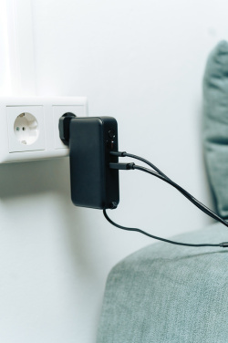 Logo trade ärikingituse pilt: Urban Vitamin Eureka hübriid GANcharger 10000mah akupank 65W