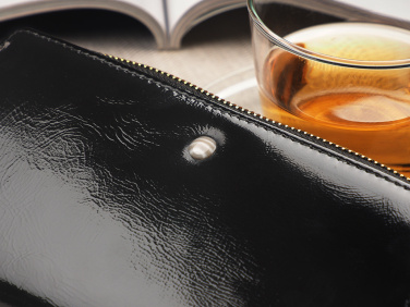 Logo trade ärikingi pilt: Rahakott 219708201