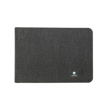 Logotrade firmakingi foto: Swiss Peak 15W magnetilise laadimisega sülearvutiümbris 14-15,6"