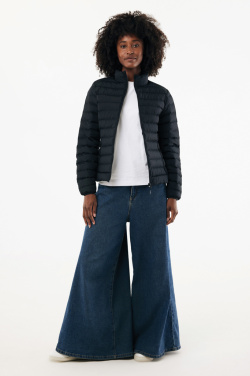 Logo trade ärikingid foto: IQONIQ Maiko naiste taaskasutatud polüestrist tepitud jope