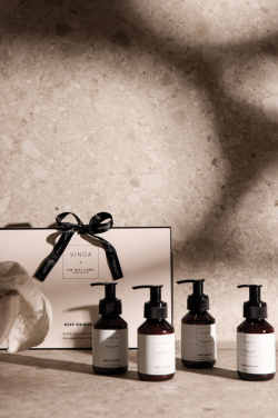 Logotrade firmakingituse foto: VINGA x TGL keha- ja kätehoolduskomplekt