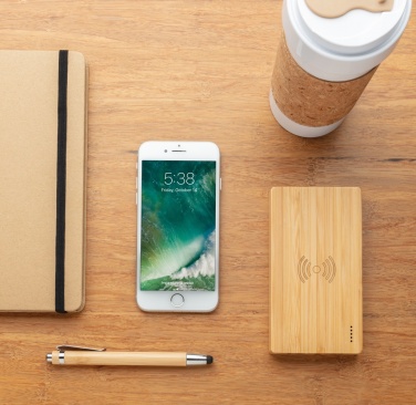 Logotrade mainostuotet kuva: Bamboo 4000 mAh:n langaton 5W varavirtalähde