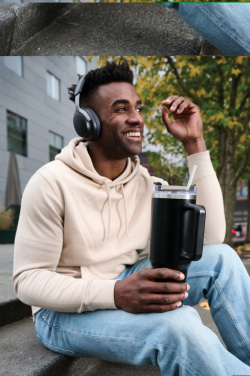 Logotrade liikelahja tuotekuva: Stadley RCS kierrätysteräksestä valmistettu matkamuki 1200ML