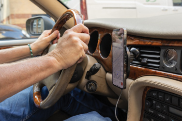 Logo trade mainoslahjat ja liikelahjat kuva: PowerCruze RCS, 15 W magneettinen auton latausteline