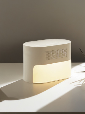 Logo trade mainoslahjat tuotekuva: LumaRise RCS -herätyskello, valkoinen kohina, kierrätysmuovi