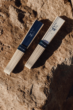 Logo trade liikelahja kuva: VINGA Out of Office -käsiviuhka