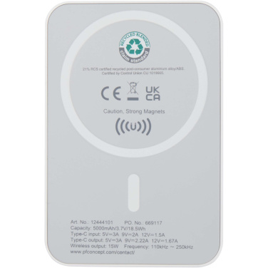 Logotrade reklaminės dovanos nuotrauka: „Acrab“ 5000 mAh 15 W magnetinė belaidė išorinė baterija su 20 W PD – pagaminta iš perdirbto plastiko