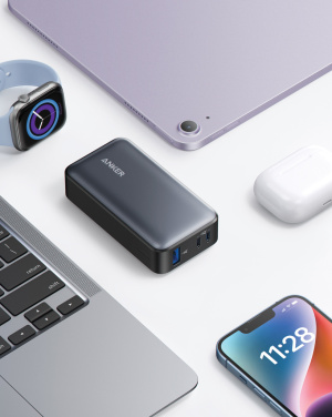 Logotrade firminės dovanos nuotrauka: „Anker PowerBank“ – 10 000 mAh ir 30 W talpos nešiojama baterija