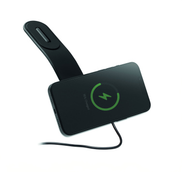 Логотрейд pекламные продукты картинка: 15W magnetic car charger