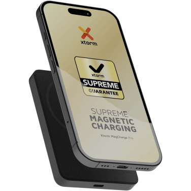 Logotrade profilreklam bild: Xtorm Go2 trådlös powerbank på 15 W, 5 000 mAh